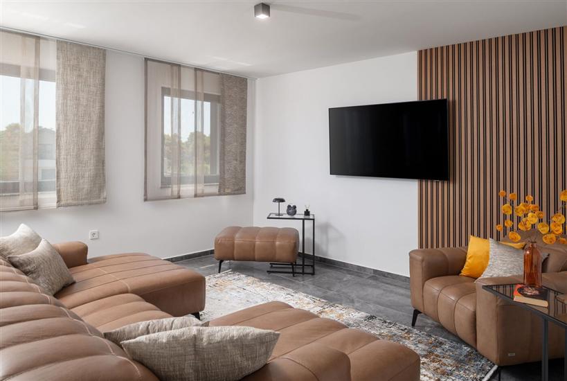 Apartment A1, for 5 persons