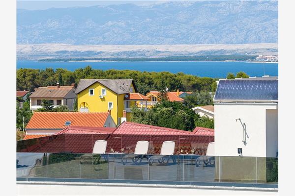 Apartment A1, for 5 persons