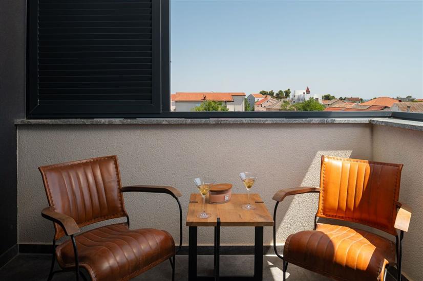 Apartment A1, for 5 persons