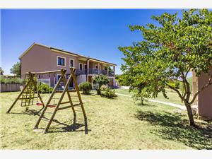 Apartment Gradina Vodnjan, Remote cottage, Size 58.00 m2, Airline distance to town centre 200 m
