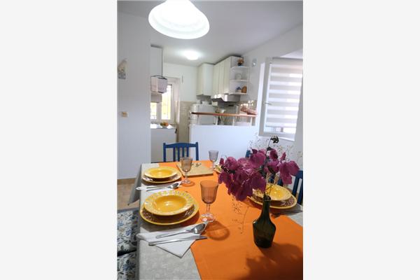 Apartment A2, for 4 persons