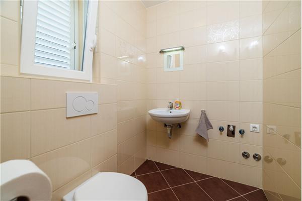 House K1, for 8 persons