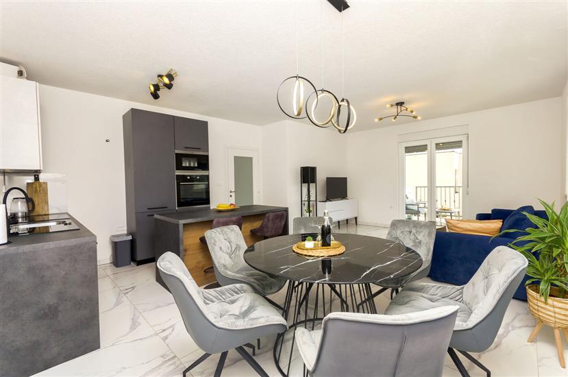 Apartman A2, na 6 osebe