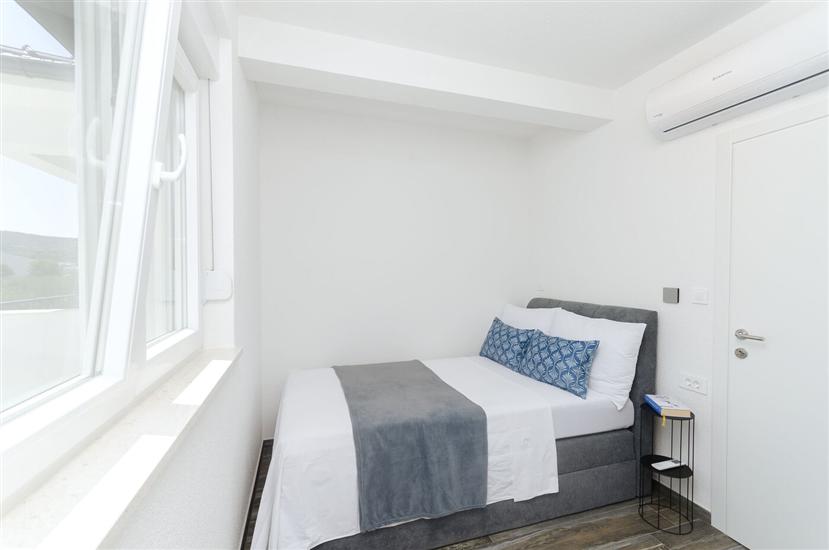 Apartman A2, na 6 osebe