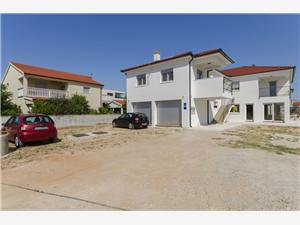 Apartment Sibenik Riviera,BookSunnyFrom 100 €