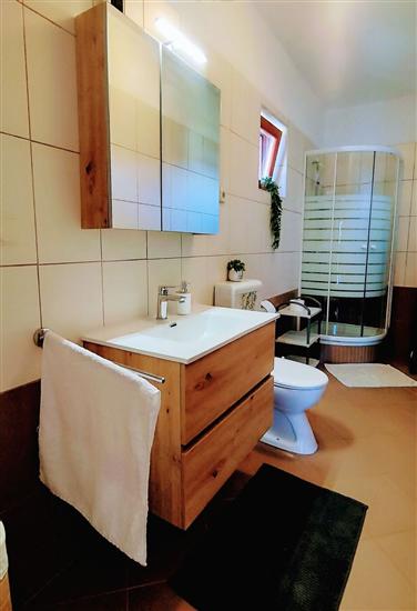 Apartment A2, for 5 persons