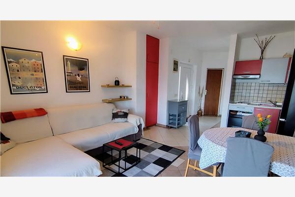 Apartment A2, for 5 persons