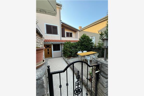 Apartment A3, for 3 persons