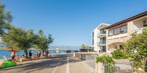 Apartment - Slatina - island Vir