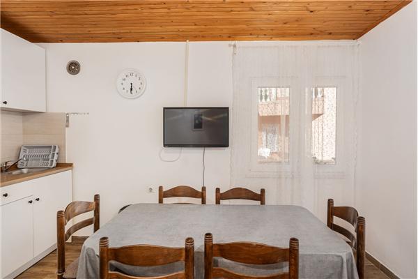 Apartment A1, for 7 persons