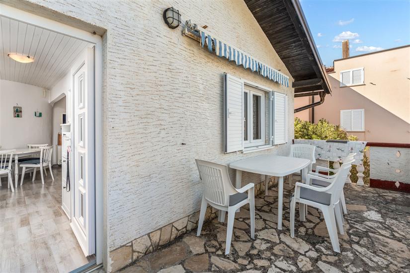 Apartment A2, for 4 persons