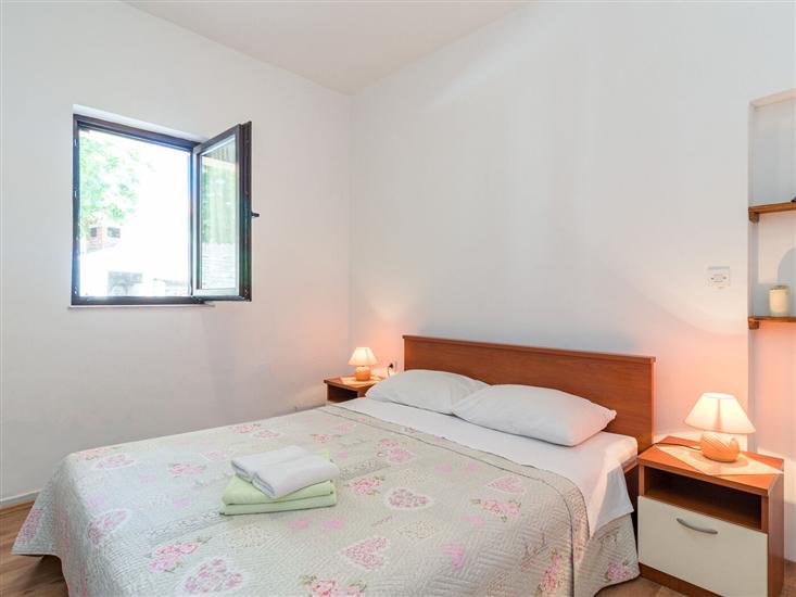 House K1, for 5 persons