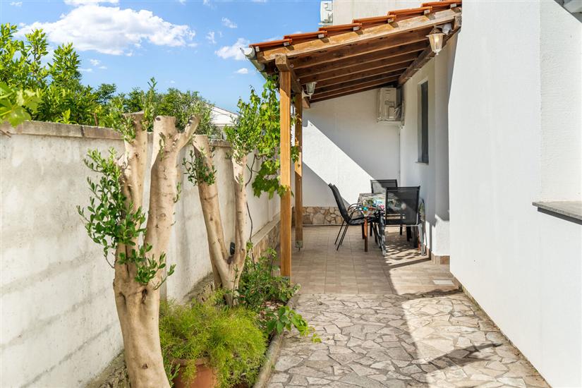 Apartment A1, for 2 persons