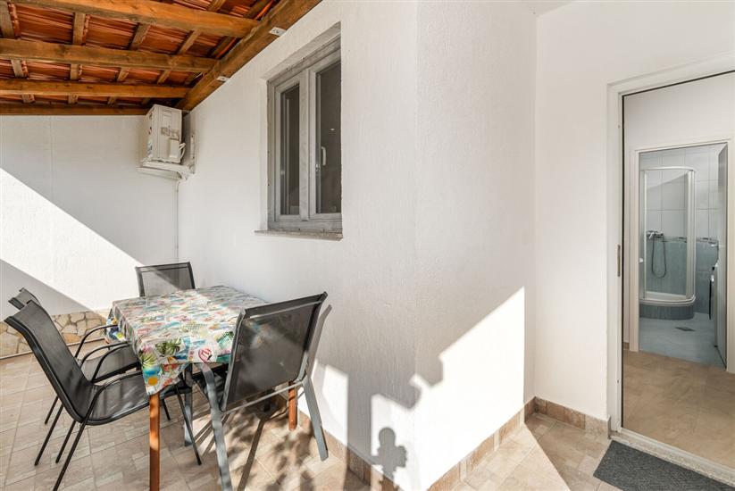 Apartment A1, for 2 persons