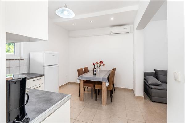 Apartment A1, for 2 persons