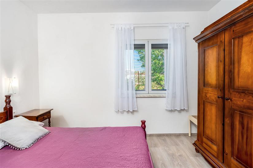 Apartment A2, for 5 persons