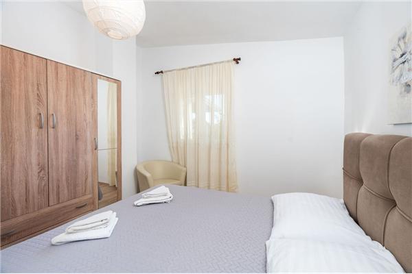 Apartment A3, for 6 persons