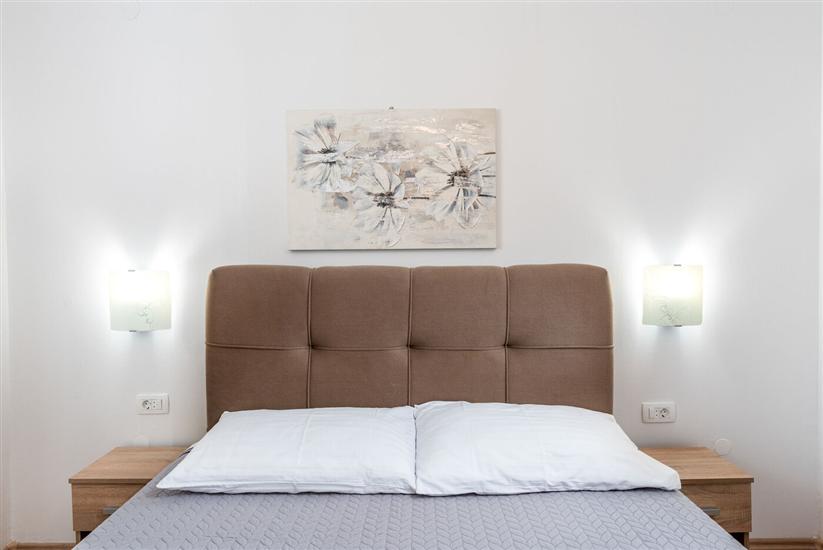 Apartment A3, for 6 persons