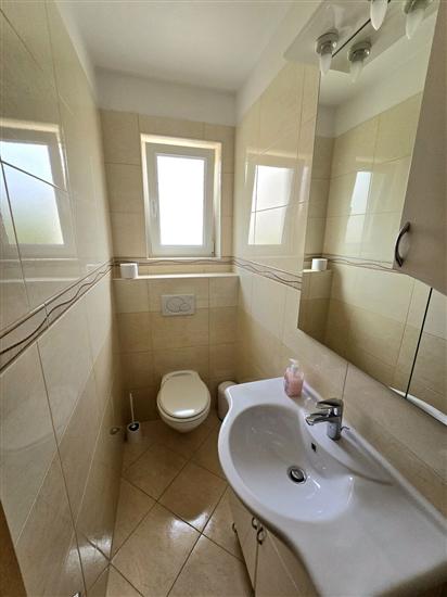 Apartment A1, for 6 persons