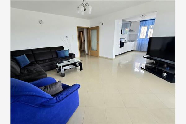 Apartment A1, for 6 persons