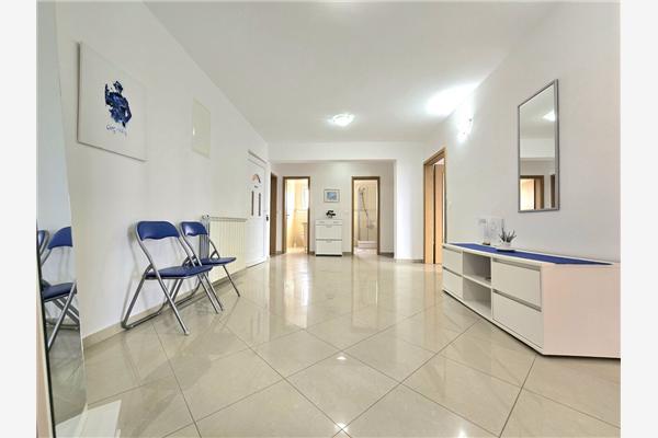 Apartment A1, for 6 persons