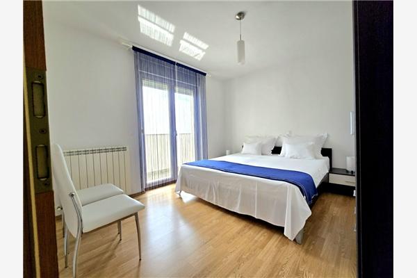 Apartment A1, for 6 persons