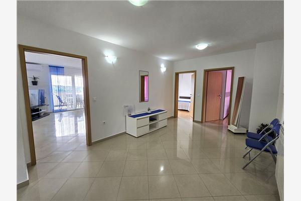 Apartment A1, for 6 persons