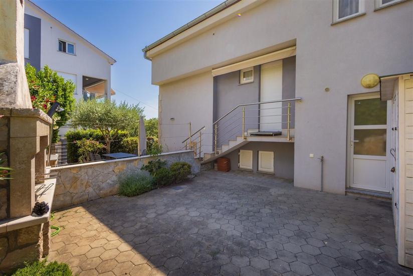Apartment Roberto