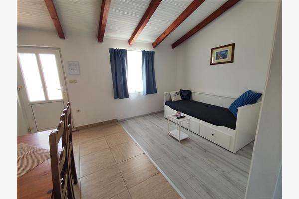 Apartment A5, for 4 persons