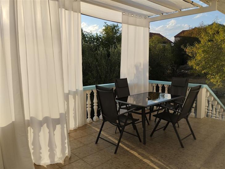 Apartment A1, for 10 persons