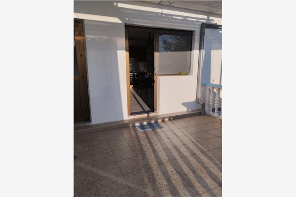 Apartment A1, for 10 persons