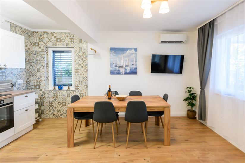 Apartment A1, for 4 persons