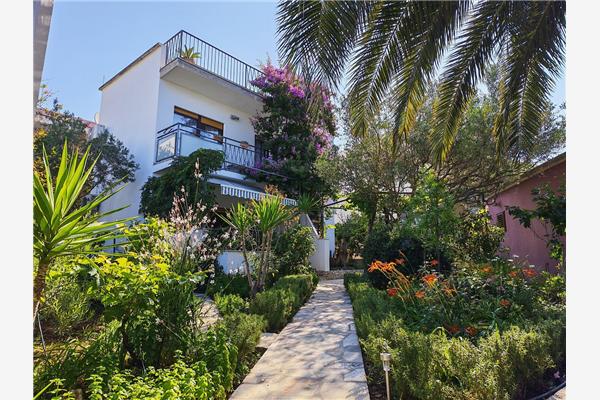 House K1, for 5 persons