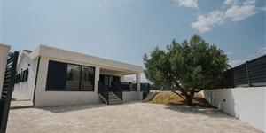 House - Marina