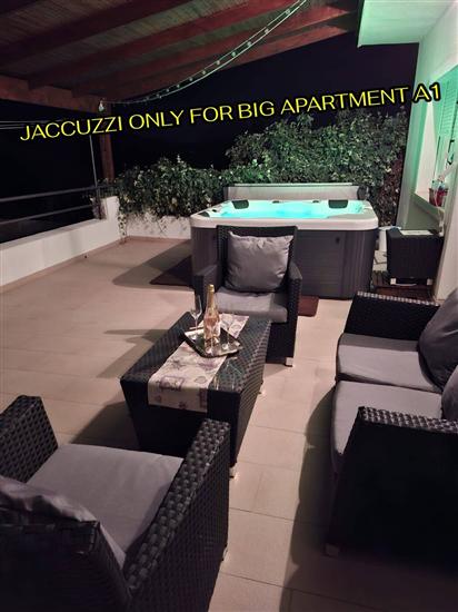 Apartment A1, for 6 persons