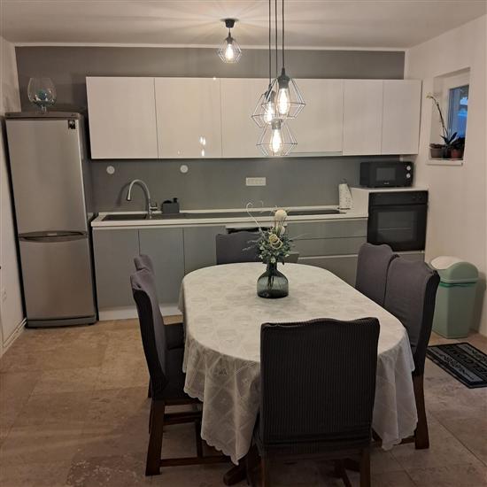 Apartment A1, for 6 persons