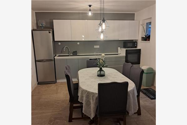 Apartment A1, for 6 persons