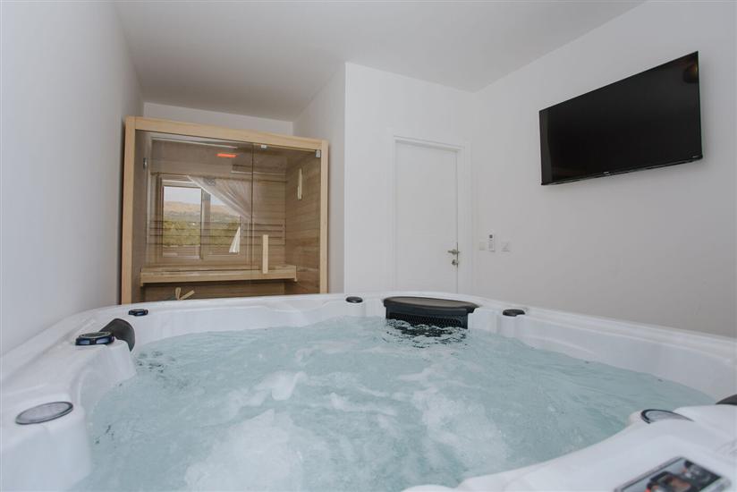 House K1, for 9 persons