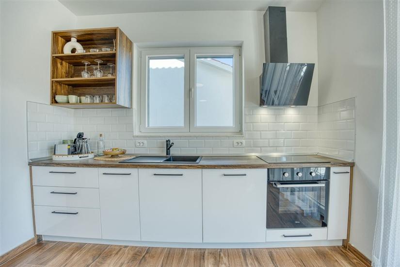 Apartment A2, for 6 persons