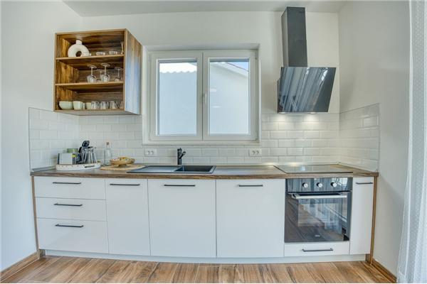 Apartment A2, for 6 persons