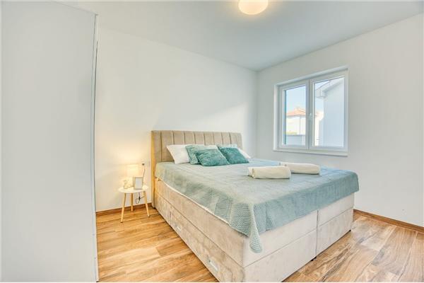 Apartment A2, for 6 persons