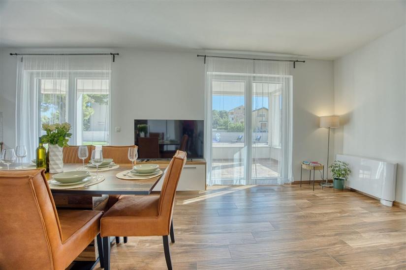 Apartment A2, for 6 persons