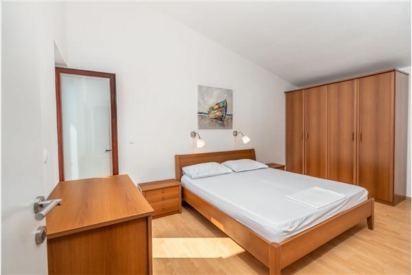 Apartment A5, for 4 persons