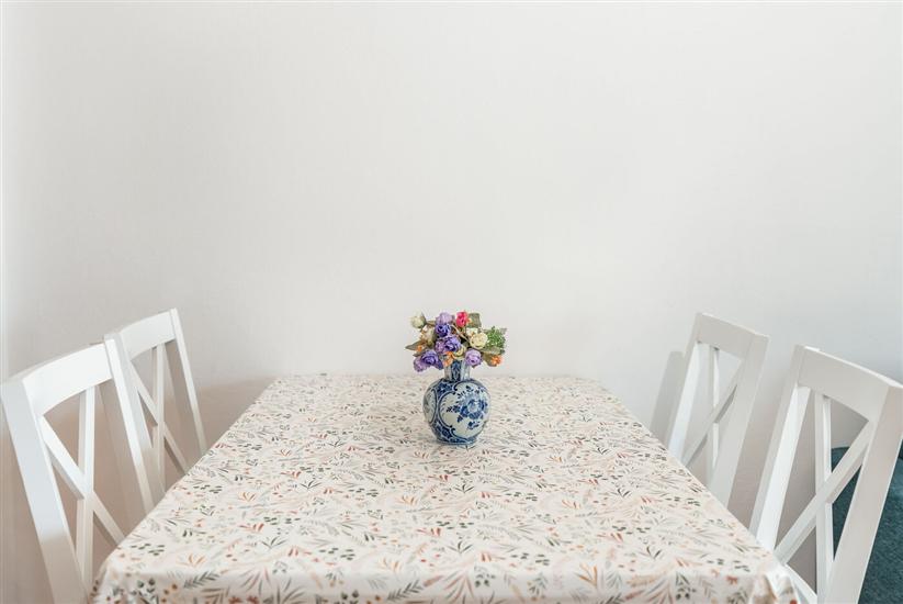 Apartment A5, for 4 persons