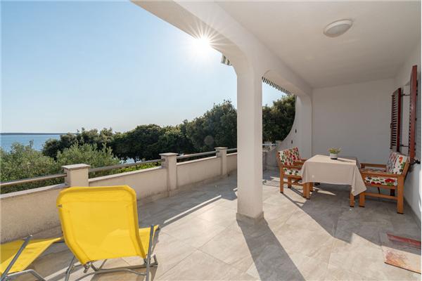 Apartment A6, for 2 persons