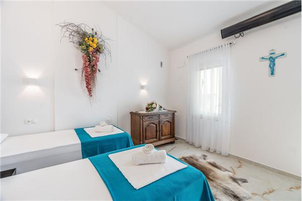 Apartment A1, for 2 persons