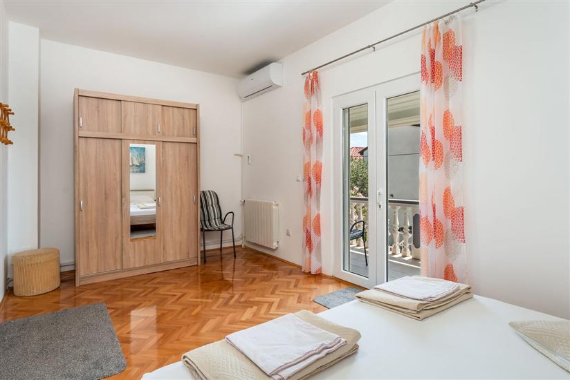 Apartment A1, for 2 persons