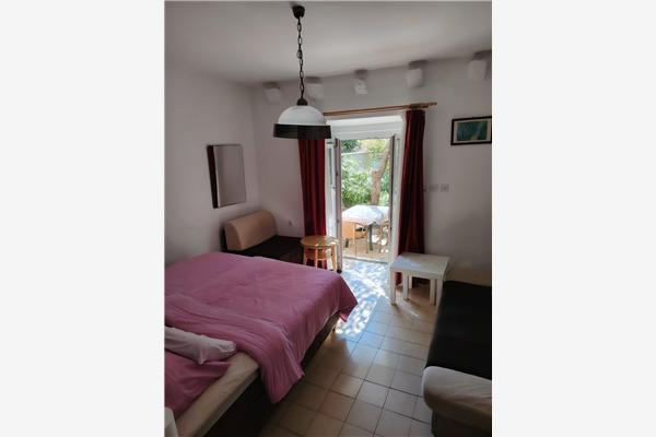 Apartment A1, for 5 persons