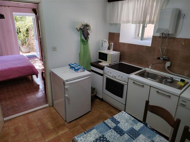 Apartment A1, for 5 persons