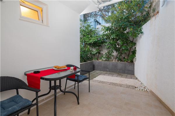 Apartment A1, for 2 persons